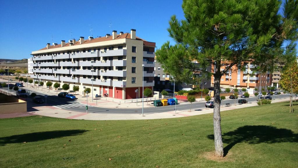 Apartment Italia Piscina Aire Acondicionado Terraza Y Vistas Montana Ideal Mascotas